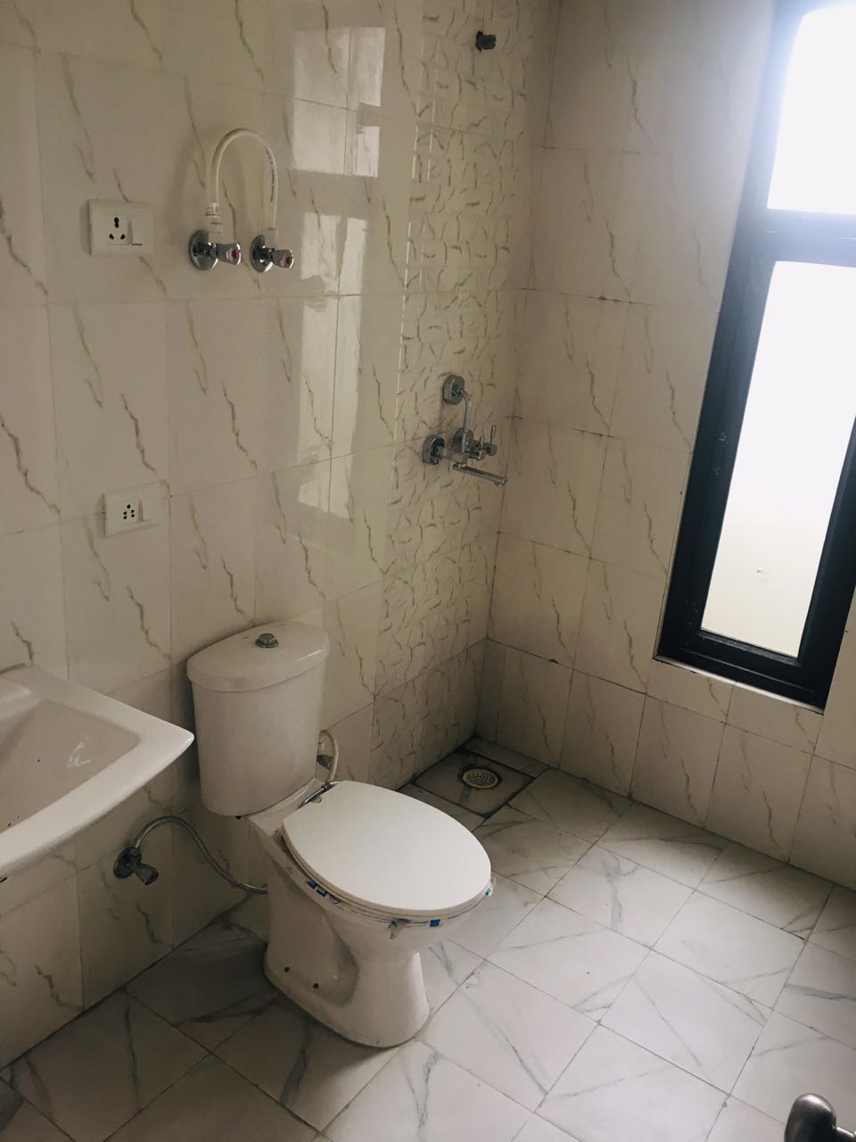 img-27-12-2018-10-46-36-569-WhatsApp_Image_2018-11-03_at_5_09_06_PM.jpeg